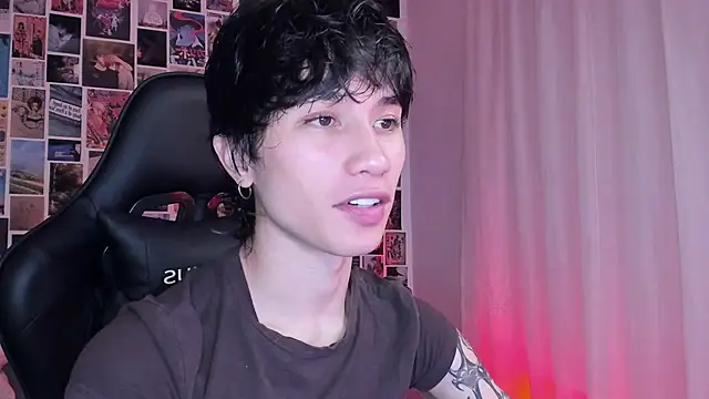 liamelf online show from February 13, 2025, 5:16 am