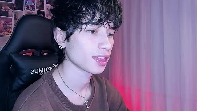 liamelf online show from January 28, 2025, 9:30 am