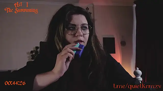 Laura Karamazov online show from March 31, 2026, 1:02 pm