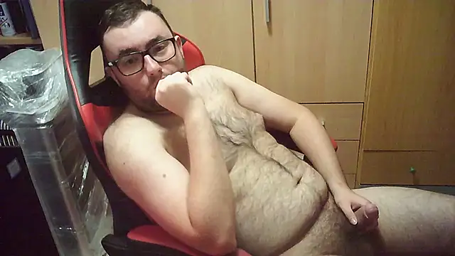 Javier bear online show from November 1, 2025, 10:09 am