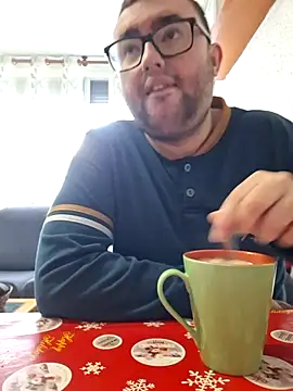 Javier bear online show from January 10, 2026, 9:15 am