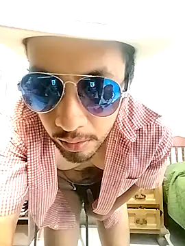 Snapshot of Albertoanaya chatting on July 24, 2026, 12:39 am Albertoanaya online show from July 24, 2026, 12:39 am
