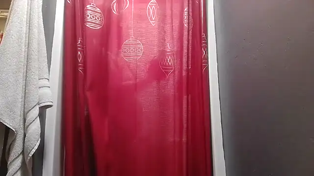 Snapshot of Glitt3rqueen341 chatting on September 23, 2025, 10:55 am Glitt3rqueen341 online show from September 23, 2025, 10:55 am