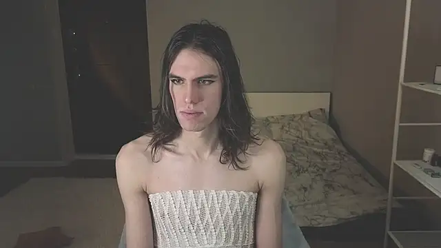 mollymila online show from January 12, 2026, 1:07 pm