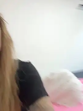 EmiliaCatalina online show from October 12, 2025, 9:16 pm