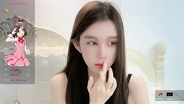 Snapshot of Yaooooo-Y chatting on February 10, 2026, 2:05 pm Yaooooo-Y online show from February 10, 2026, 2:05 pm