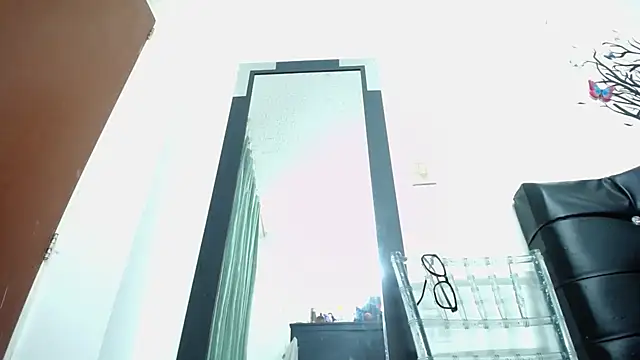 candyladyboy online show from February 8, 2025, 9:57 pm