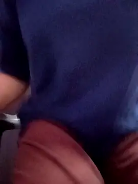 Snapshot of Harpreet_49 chatting on January 18, 2025, 10:28 am Harpreet 49 online show from January 18, 2025, 10:28 am