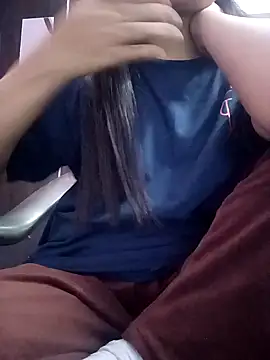 Snapshot of Harpreet_49 chatting on January 21, 2025, 6:33 am Harpreet 49 online show from January 21, 2025, 6:33 am