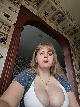 Snapshot of Lady_nice_cat chatting on July 3, 2026, 3:13 am Lady nice cat online show from July 3, 2026, 3:13 am