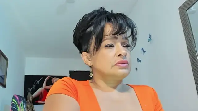 seleneh online show from March 7, 2026, 7:41 pm