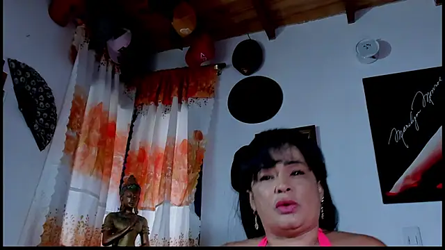 Snapshot of seleneh chatting on September 13, 2025, 9:59 pm seleneh online show from September 13, 2025, 9:59 pm