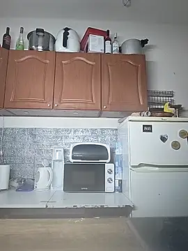 LauraBaby online show from February 24, 2026, 4:30 pm