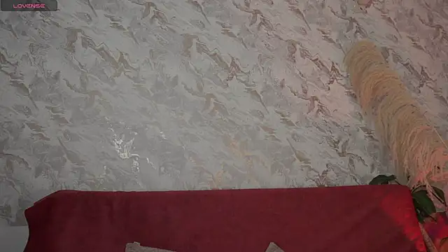 Snapshot of roselinedior chatting on September 25, 2025, 1:17 pm roselinedior online show from September 25, 2025, 1:17 pm