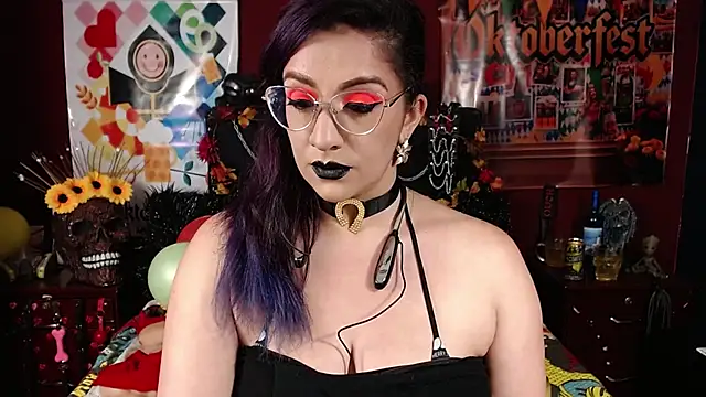 andreafetishx online show from October 2, 2025, 3:21 am