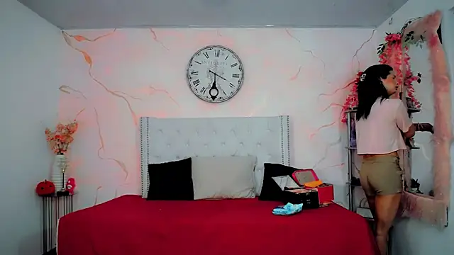 maria camilacms online show from December 22, 2025, 6:08 pm