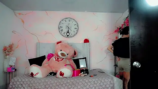 maria camilacms online show from March 11, 2026, 6:24 pm