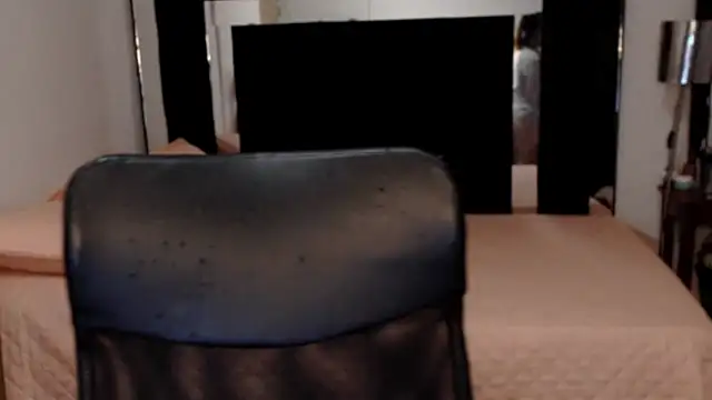 Snapshot of CATRINA-83 chatting on May 30, 2026, 12:11 pm CATRINA-83 online show from May 30, 2026, 12:11 pm
