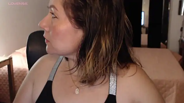 Snapshot of CATRINA-83 chatting on May 28, 2026, 12:29 am CATRINA-83 online show from May 28, 2026, 12:29 am