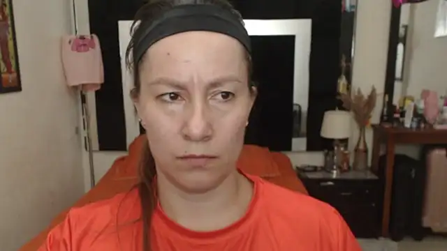 Snapshot of CATRINA-83 chatting on November 4, 2025, 11:30 pm CATRINA-83 online show from November 4, 2025, 11:30 pm