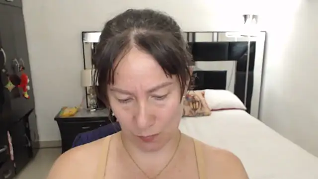 Snapshot of CATRINA-83 chatting on January 15, 2026, 10:57 pm CATRINA-83 online show from January 15, 2026, 10:57 pm