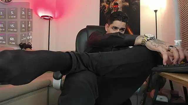 Snapshot of Nicolas_Fellener chatting on February 11, 2026, 4:34 am Nicolas Fellener online show from February 11, 2026, 4:34 am