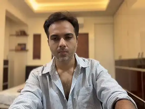 Snapshot of immog727 chatting on March 27, 2026, 6:20 pm immog727 online show from March 27, 2026, 6:20 pm