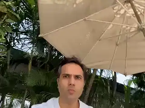 Snapshot of immog727 chatting on February 14, 2026, 6:35 am immog727 online show from February 14, 2026, 6:35 am