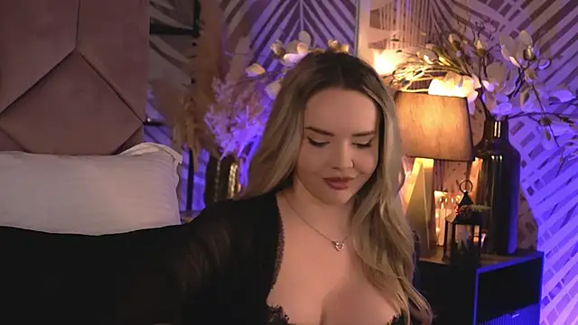 KatyaBelle online show from February 2, 2026, 8:41 pm