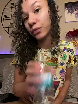  Neeka  online show from January 16, 2025, 11:15 am