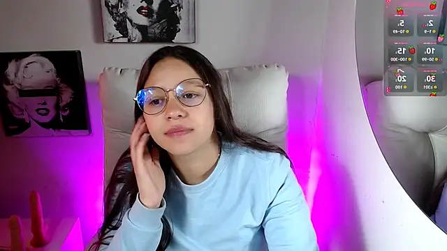 SamanthaRoldaan online show from January 13, 2026, 1:37 pm