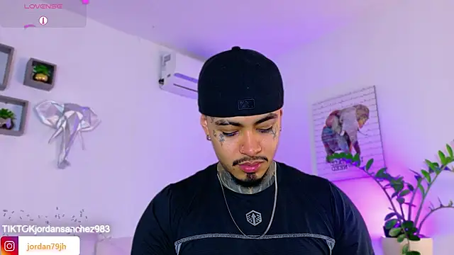 JordanSmiith  online show from March 23, 2026, 9:47 pm