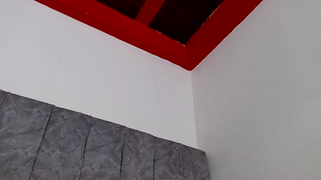 linda 33 online show from November 23, 2025, 4:39 pm