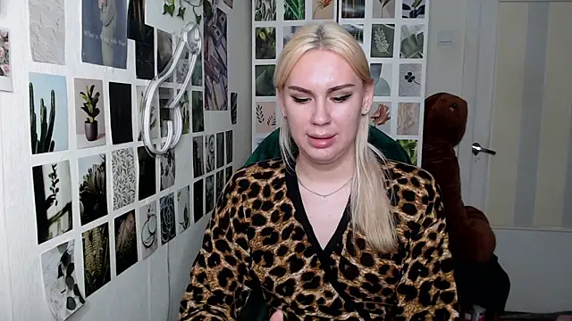 CapriScorpion online show from October 24, 2025, 10:36 am