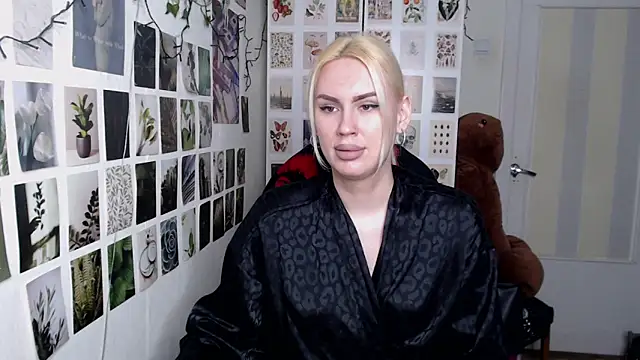 CapriScorpion online show from March 15, 2026, 3:41 pm