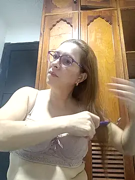 mademonsexy online show from March 31, 2026, 2:35 am