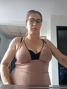 Snapshot of mademonsexy chatting on June 24, 2026, 9:45 pm mademonsexy online show from June 24, 2026, 9:45 pm