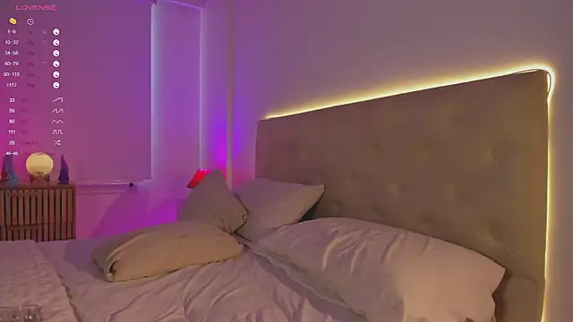 Snapshot of alaskavenom_ chatting on February 18, 2026, 4:25 pm alaskavenom online show from February 18, 2026, 4:25 pm