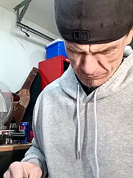 ironwood420 online show from December 18, 2024, 12:07 pm