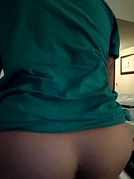 prettyboi6992 online show from July 9, 2026, 4:02 am