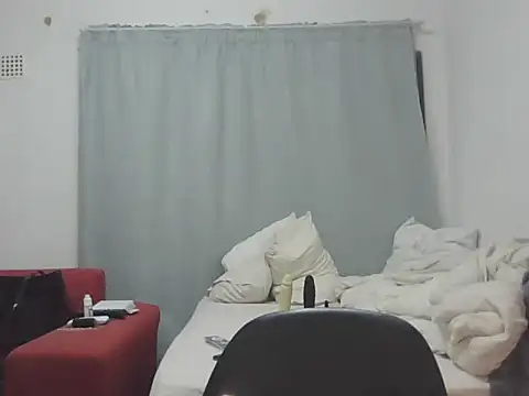 Sexxybella27 online show from November 22, 2025, 7:35 pm