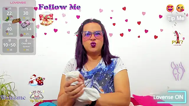 hazel 34 online show from November 27, 2025, 8:37 am