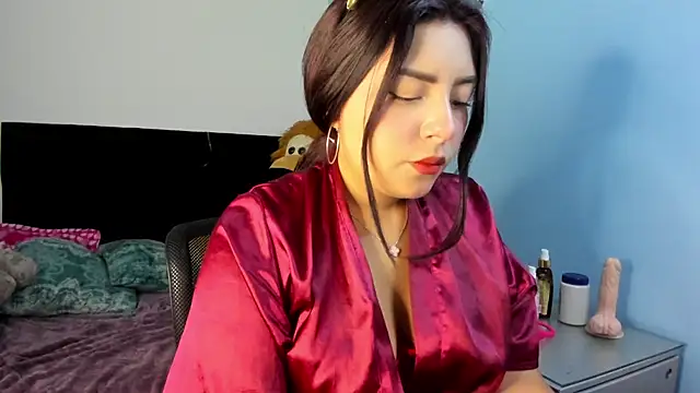 Charlotte cutee18 online show from June 4, 2026, 11:04 am