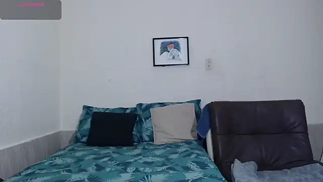 agata 22 online show from January 19, 2026, 4:27 am