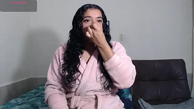 agata 22 online show from December 23, 2025, 4:01 am