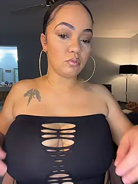 DestineeJayde online show from October 30, 2025, 4:11 am