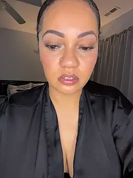 DestineeJayde online show from October 19, 2025, 5:54 am