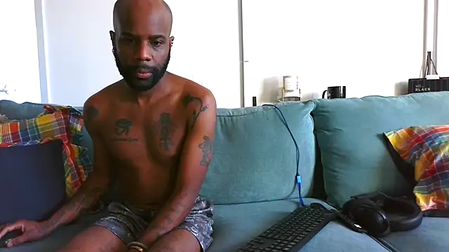 Horus0027 online show from March 28, 2026, 11:55 am