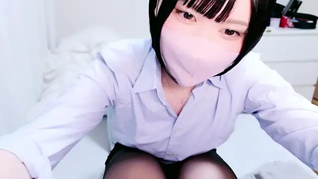 Snapshot of _HIKARU_ chatting on March 15, 2025, 10:13 am HIKARU online show from March 15, 2025, 10:13 am