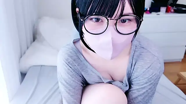 Snapshot of _HIKARU_ chatting on March 15, 2025, 12:04 am HIKARU online show from March 15, 2025, 12:04 am